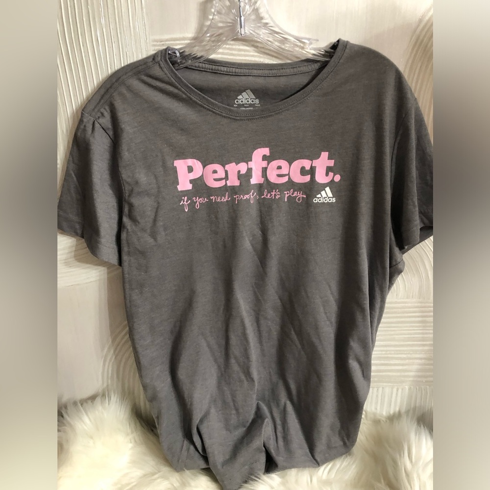 Adidas Women’s Grey Workout T-shirt. New Without Tags.